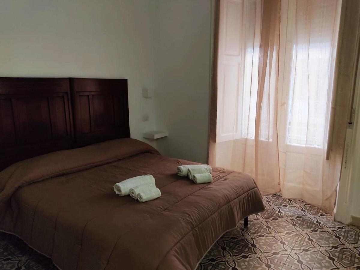 B&B Le Muse 克罗托内 外观 照片